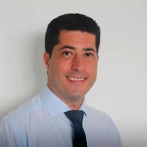 Dr. Eduardo C. Kalil - Línea Dental Studio